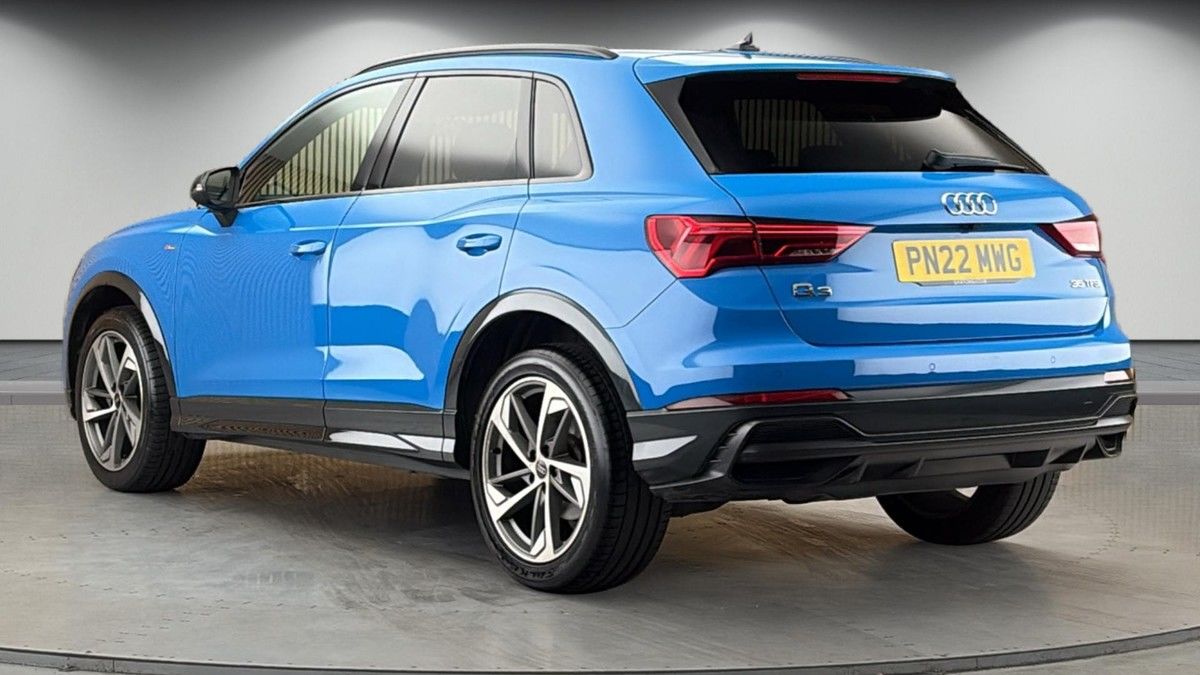 Audi Q3 Image 2