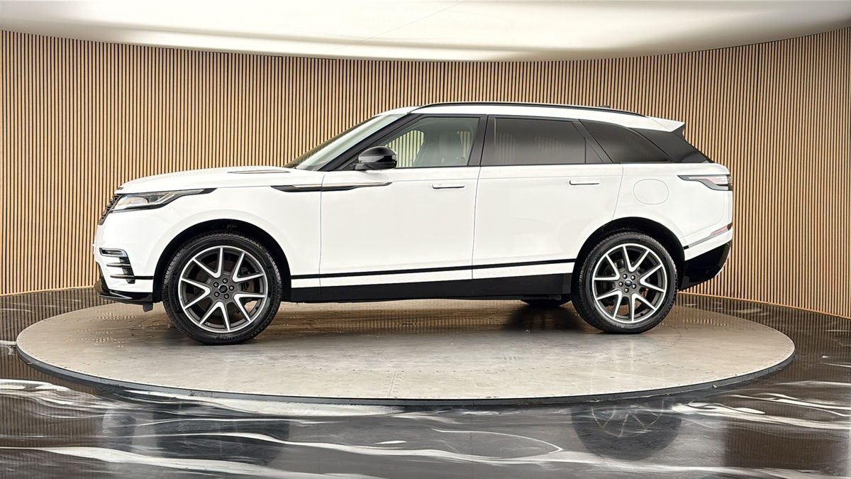 More views of Land Rover Range Rover Velar