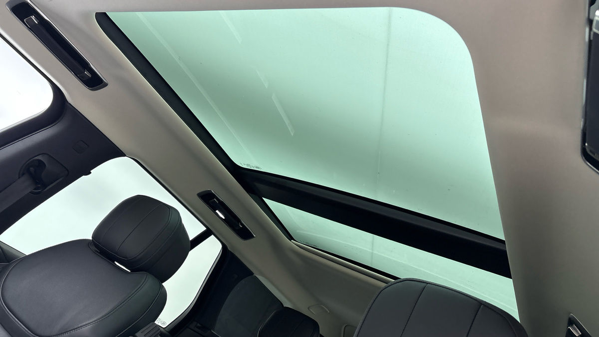 Land Rover Range Rover Image 6