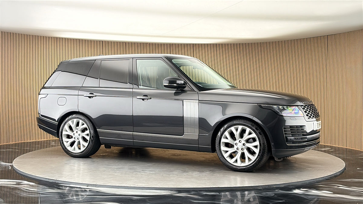 More views of Land Rover Range Rover