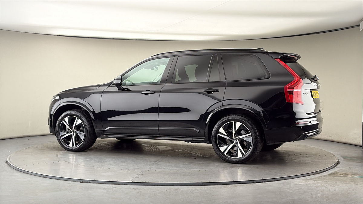 More views of Volvo XC90