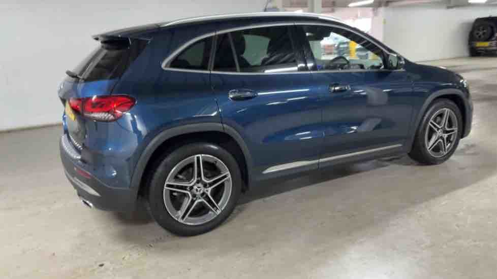More views of Mercedes-Benz GLA