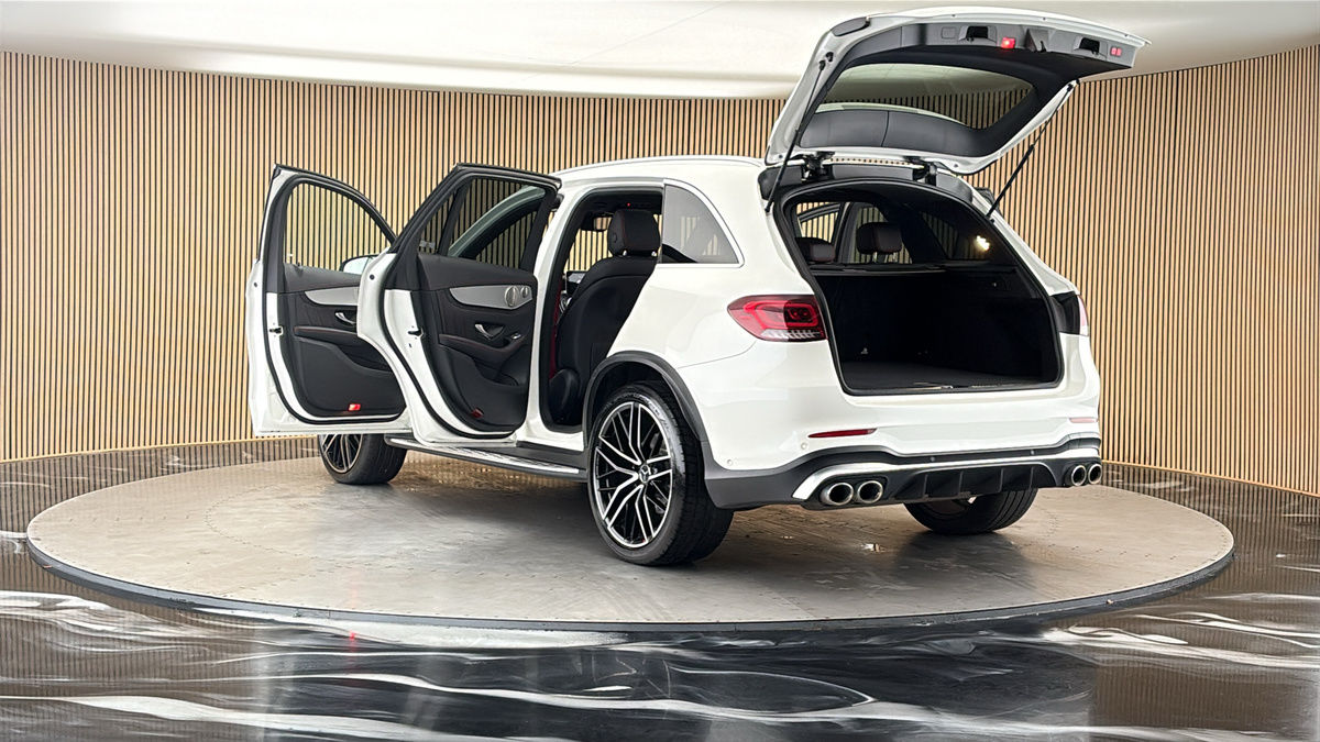 Mercedes-Benz GLC Image 23