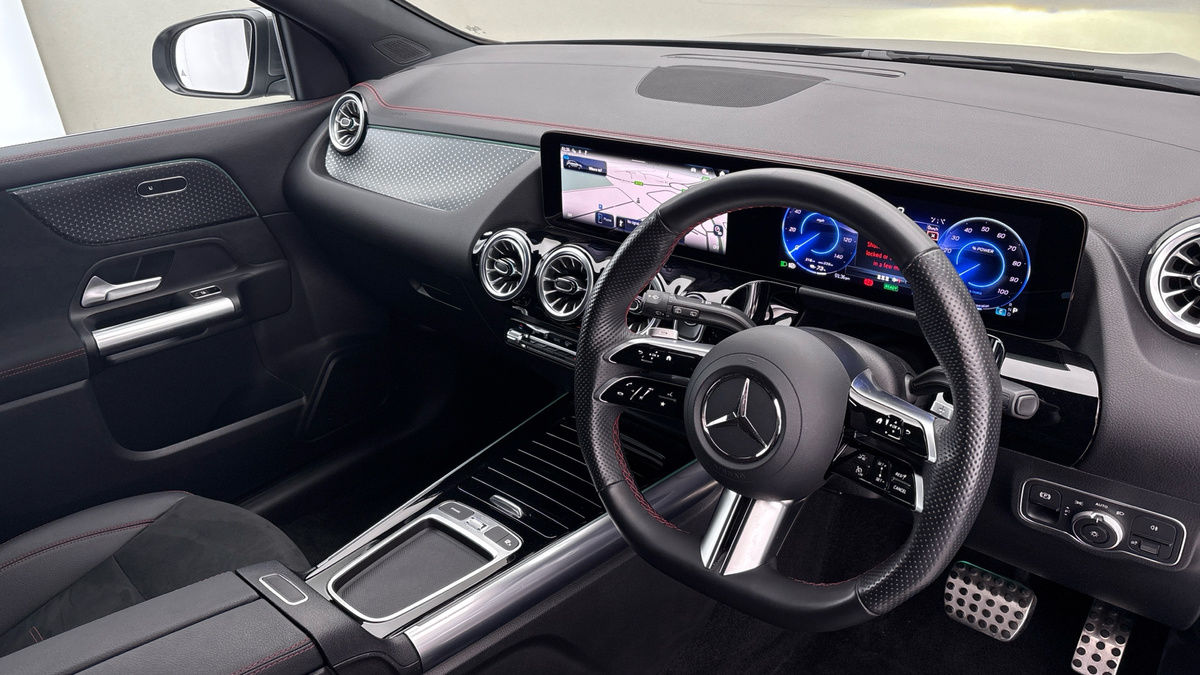 Mercedes-Benz EQA Image 6