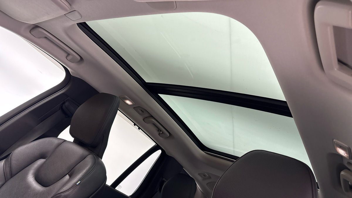 Volvo XC90 Image 6