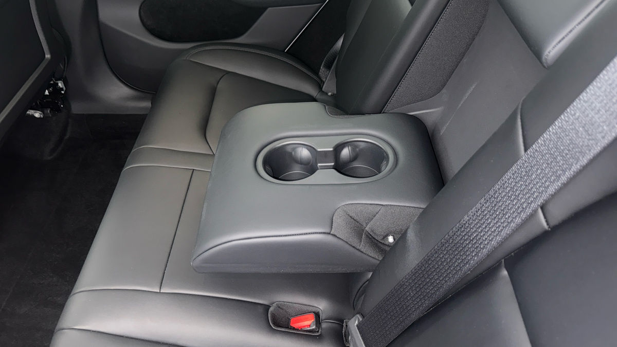 Tesla Model Y Image 9