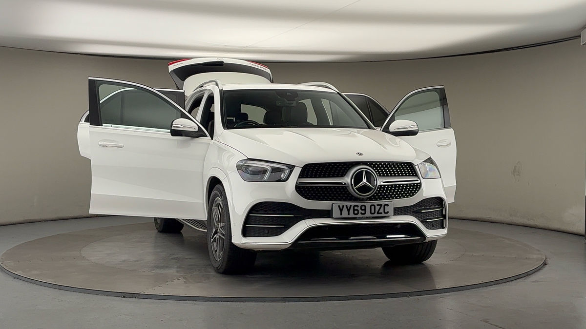 More views of Mercedes-Benz GLE