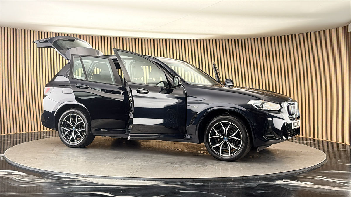 More views of BMW X3