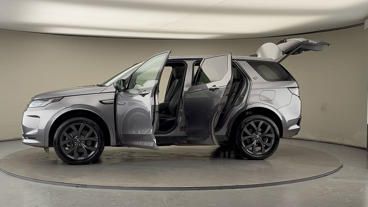 More views of Land Rover Discovery Sport