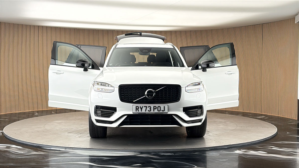 More views of Volvo XC90