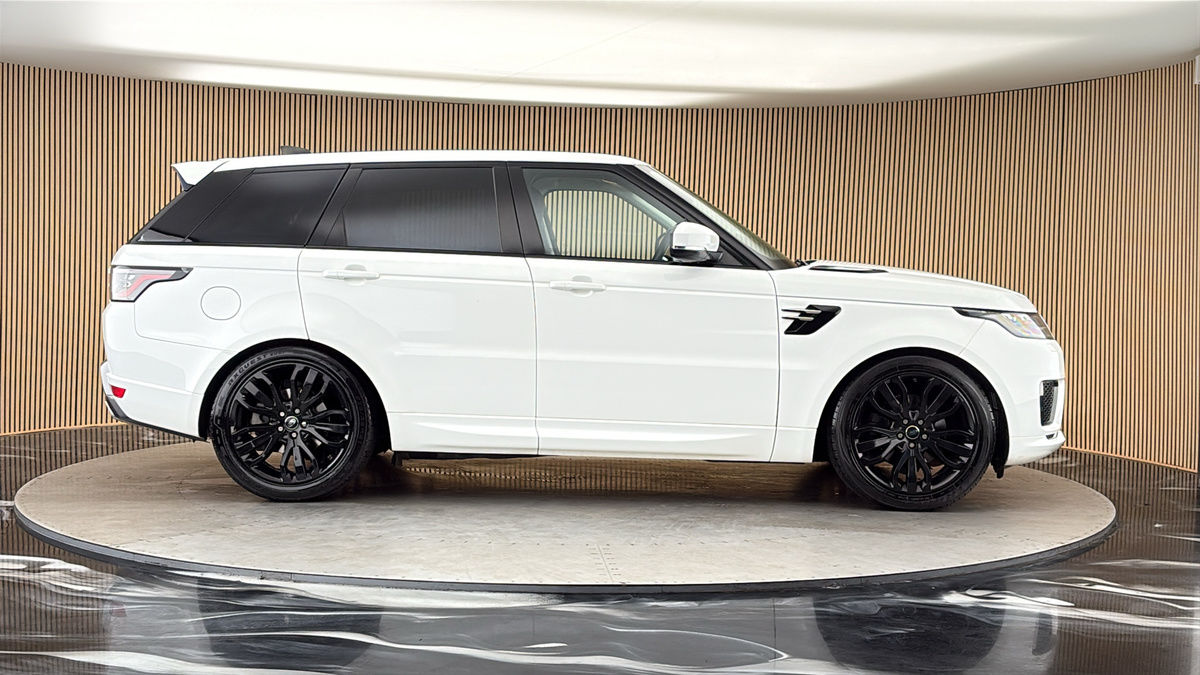 Land Rover Range Rover Sport Image 16