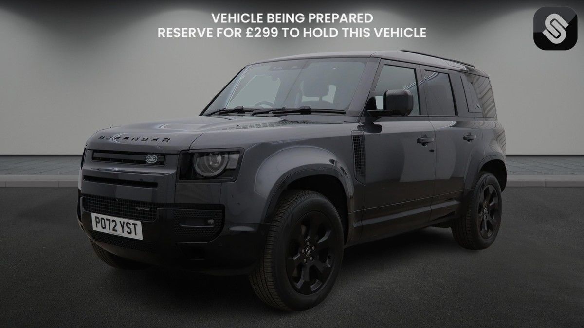 Land Rover Defender 110 Image 2