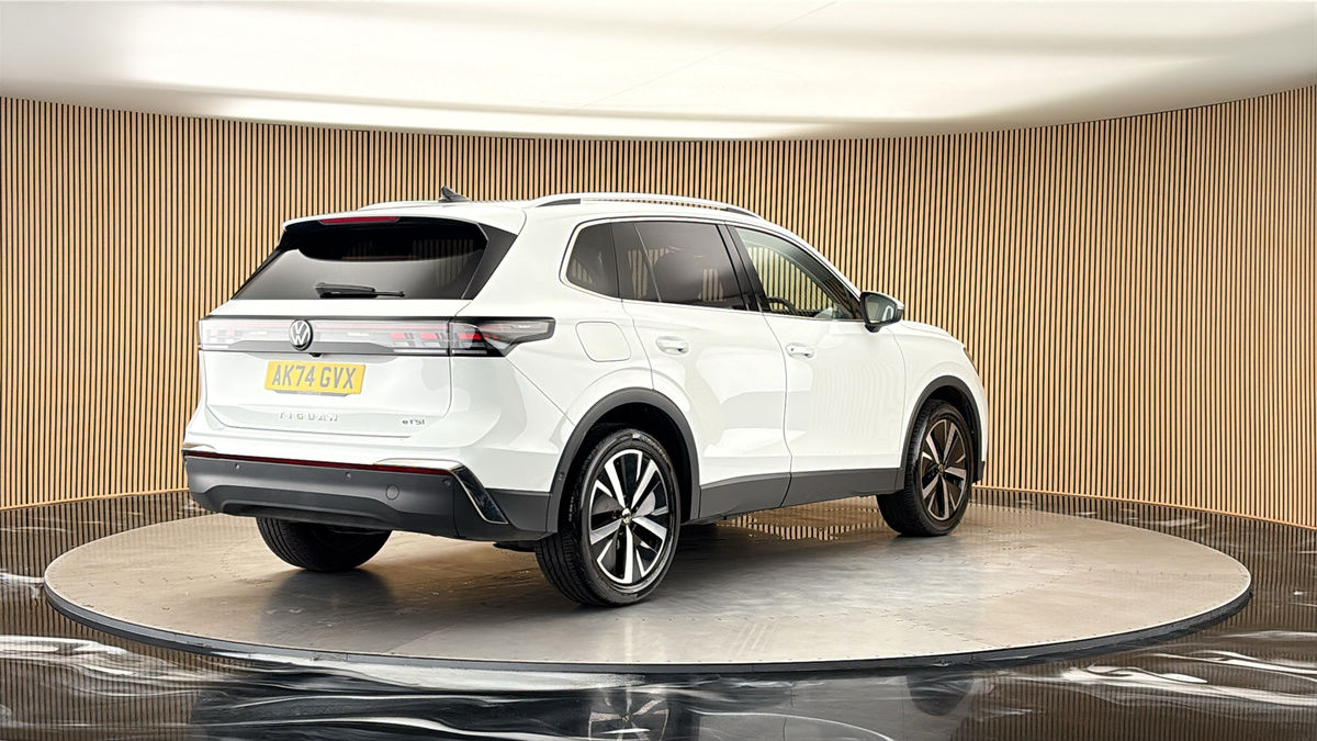 More views of Volkswagen Tiguan