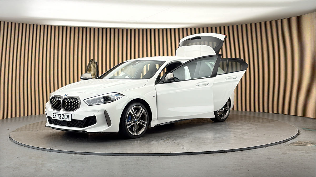 BMW 1 Series Image 22