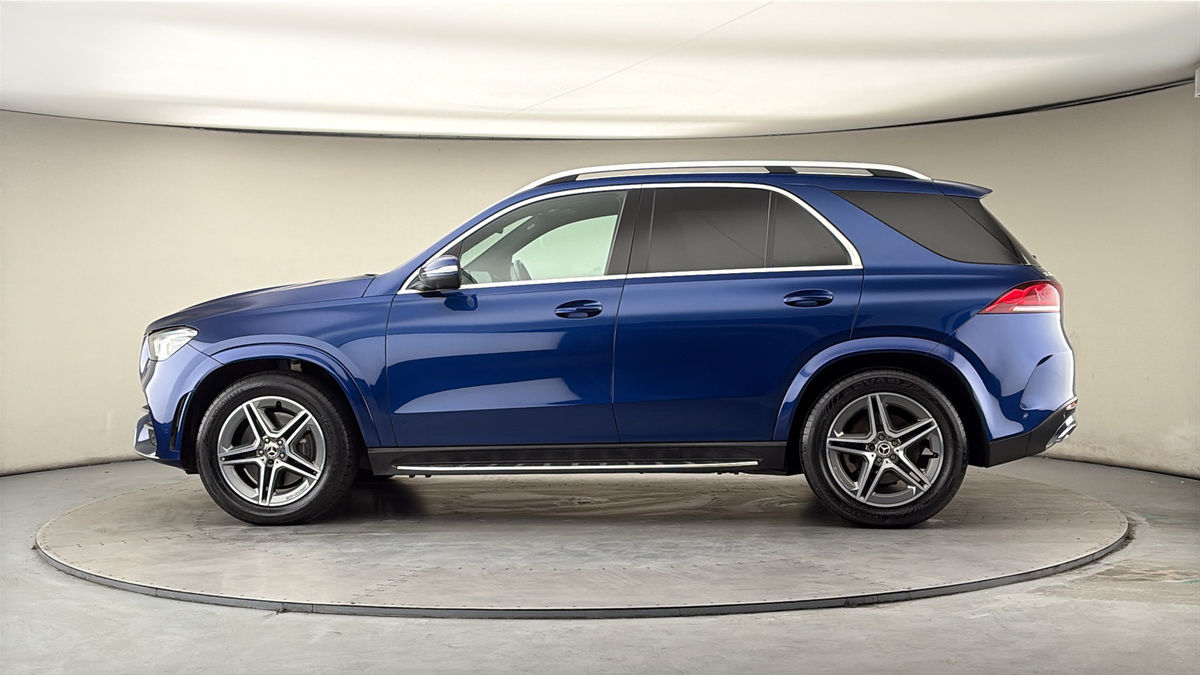 More views of Mercedes-Benz GLE