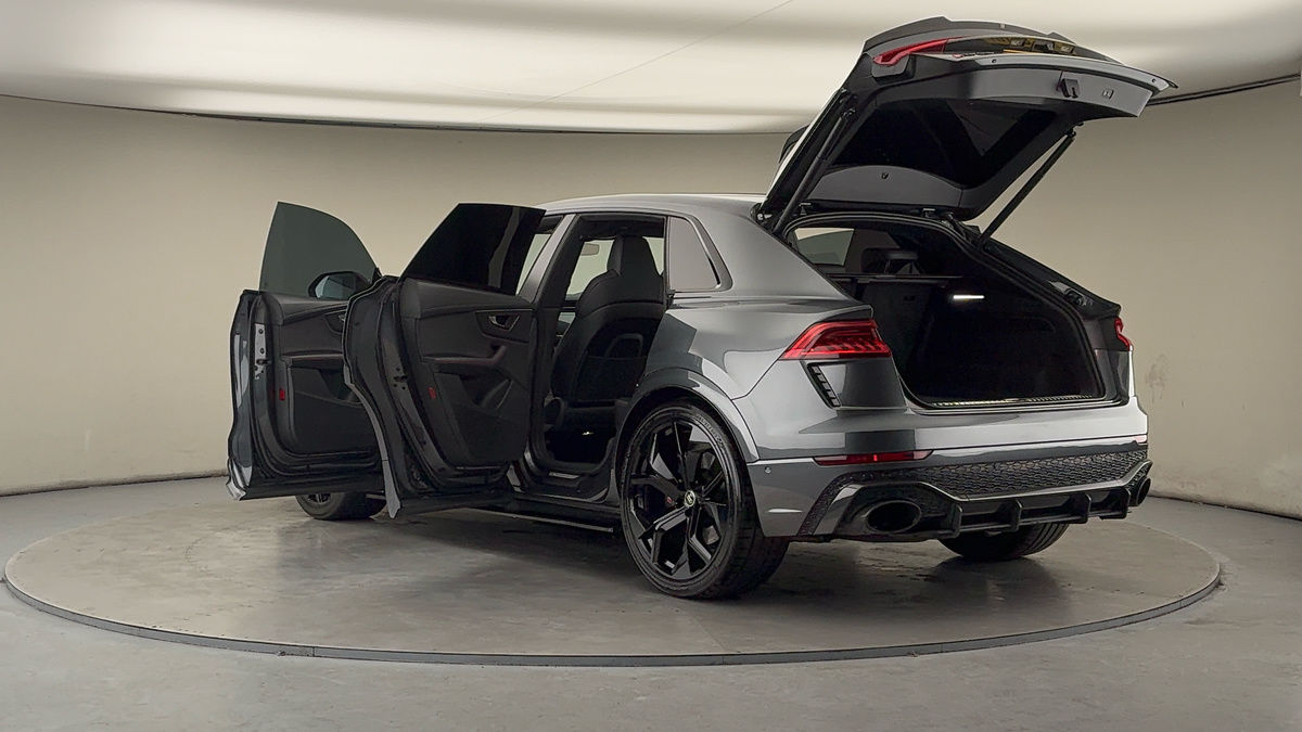 More views of Audi RSQ8