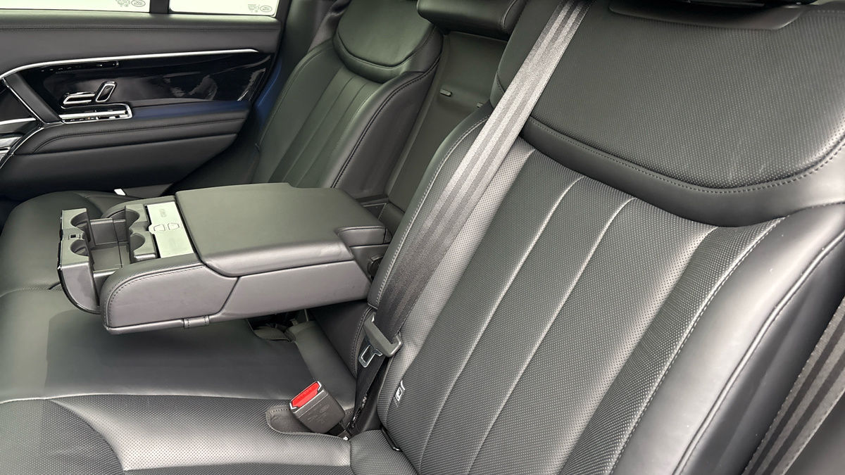 Land Rover Range Rover Image 9