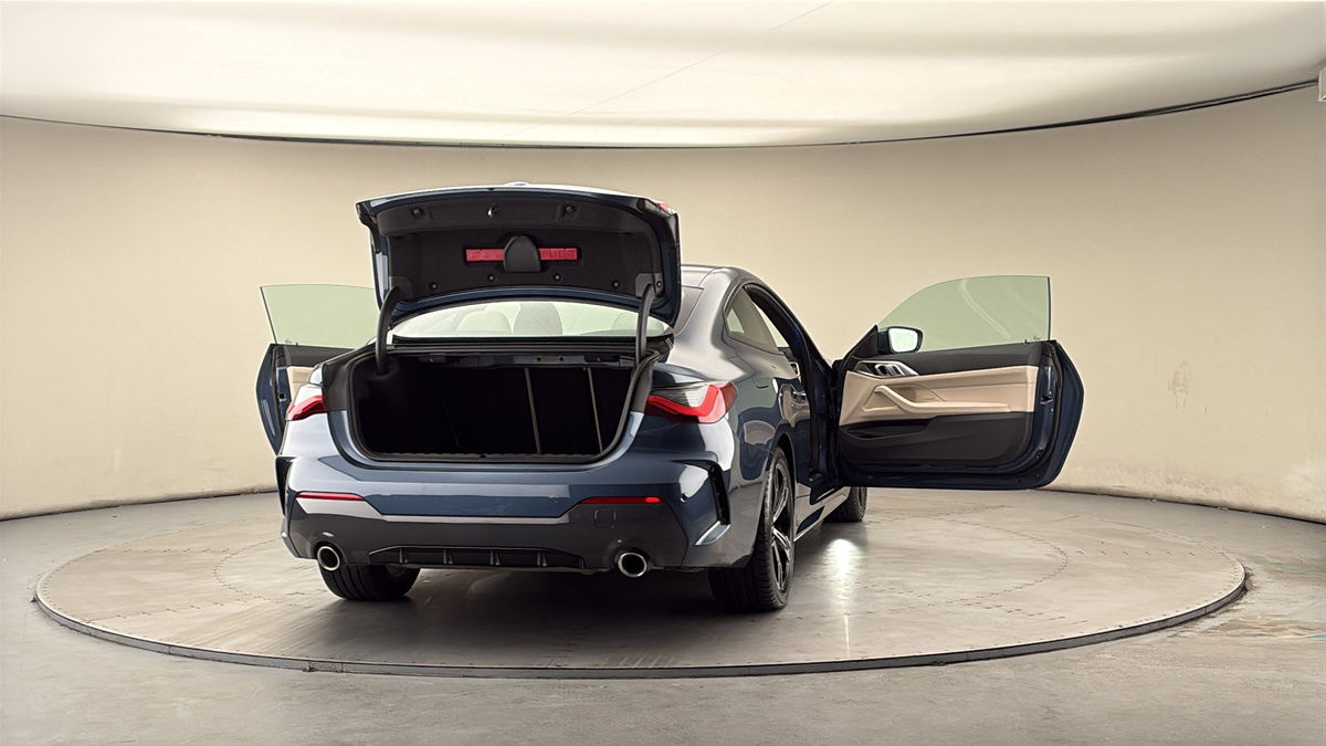 More views of BMW 4 Series