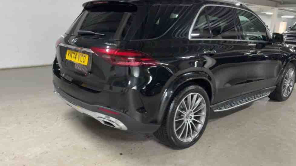 More views of Mercedes-Benz GLE
