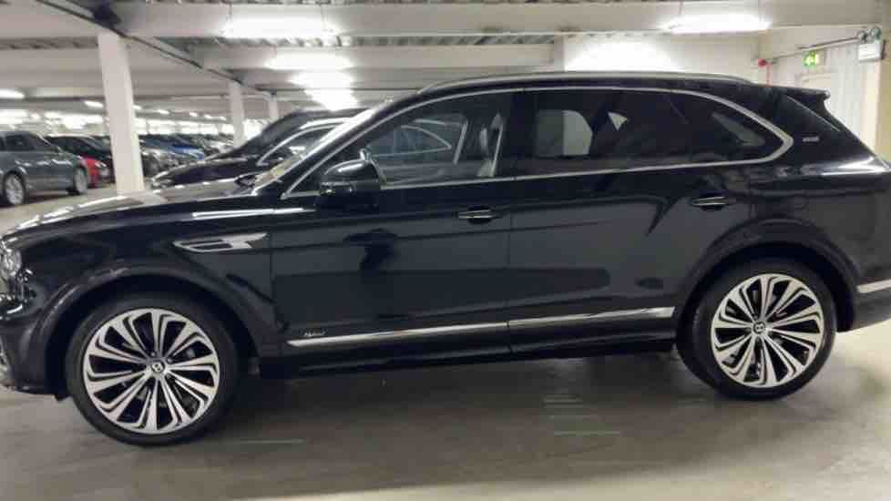 More views of Bentley Bentayga