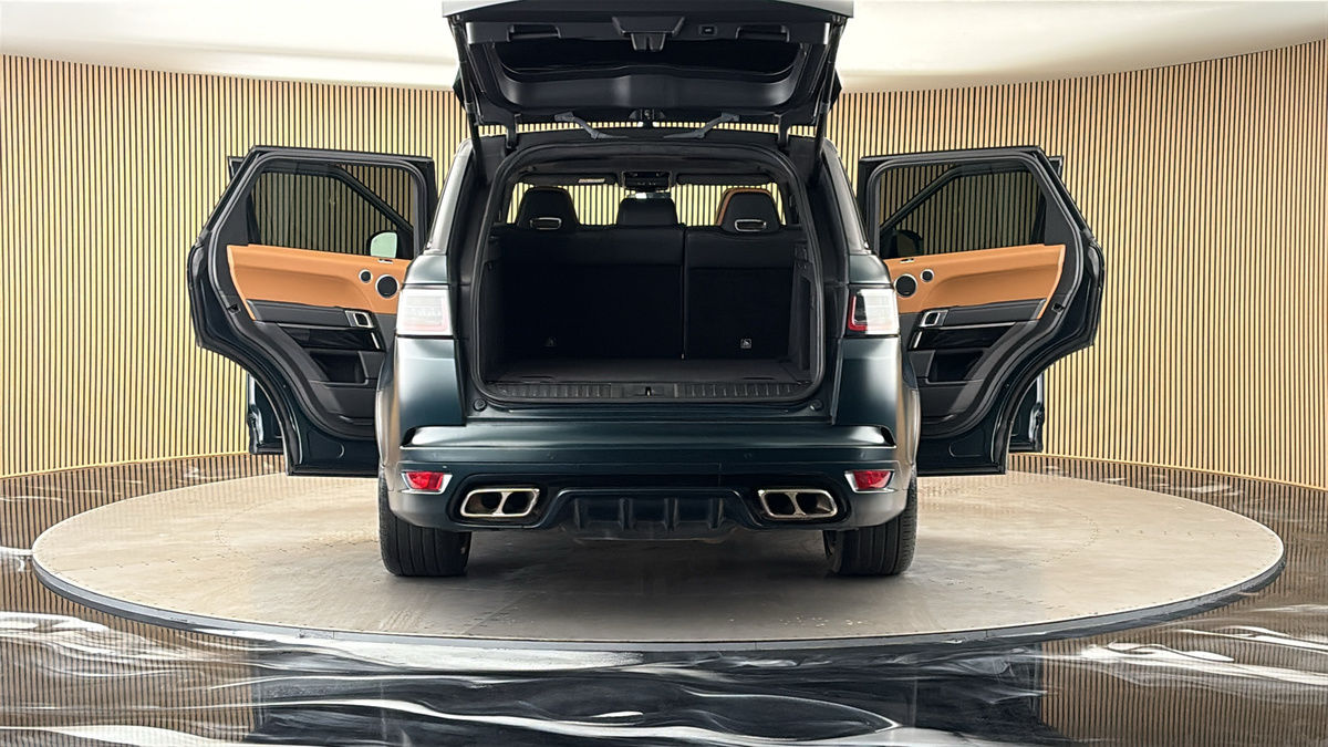 More views of Land Rover Range Rover Sport