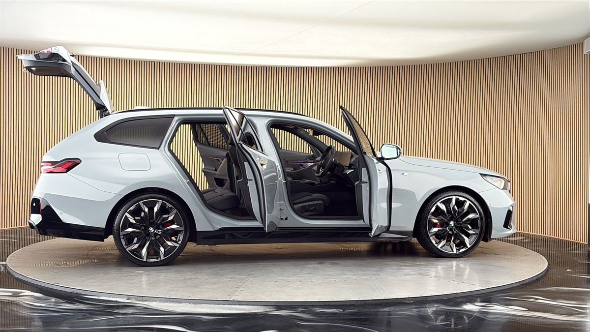 More views of BMW 5 Series
