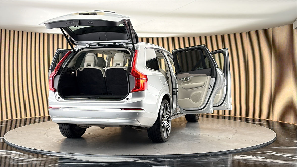 More views of Volvo XC90