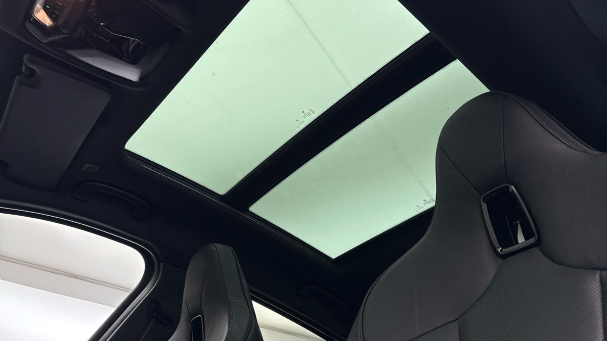 BMW 1 Series Image 6