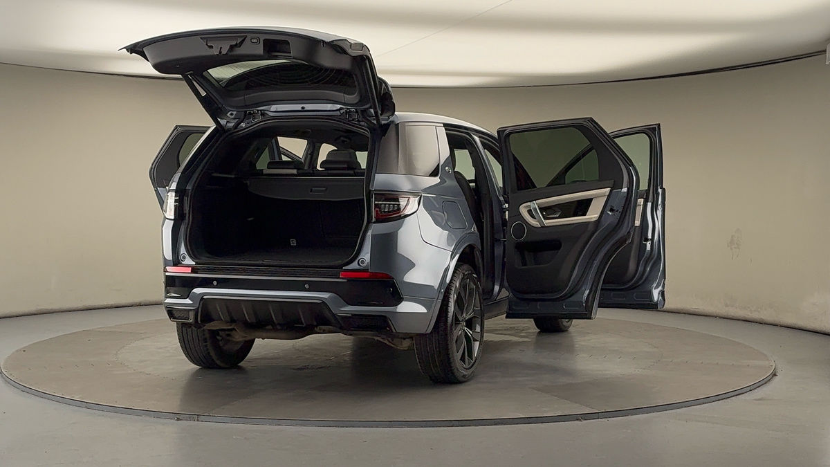 More views of Land Rover Discovery Sport