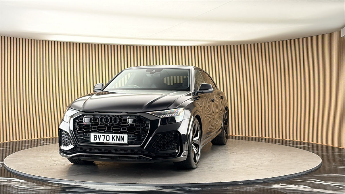 More views of Audi RSQ8