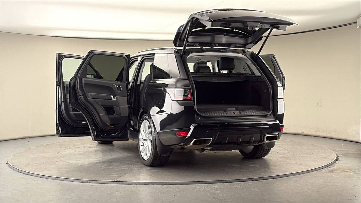 More views of Land Rover Range Rover Sport