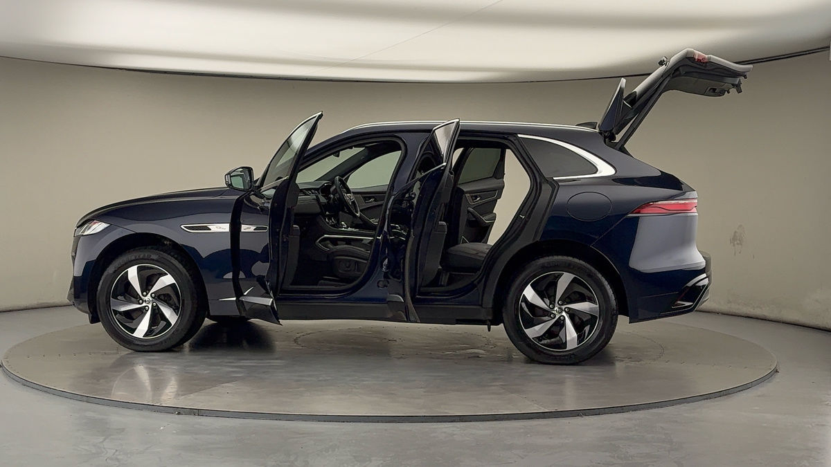 More views of Jaguar F-PACE