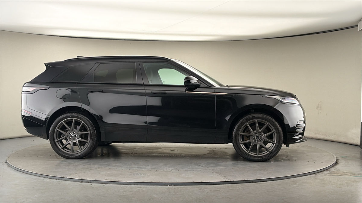 More views of Land Rover Range Rover Velar