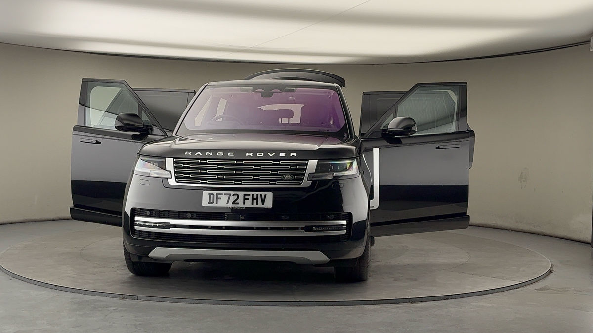 More views of Land Rover Range Rover