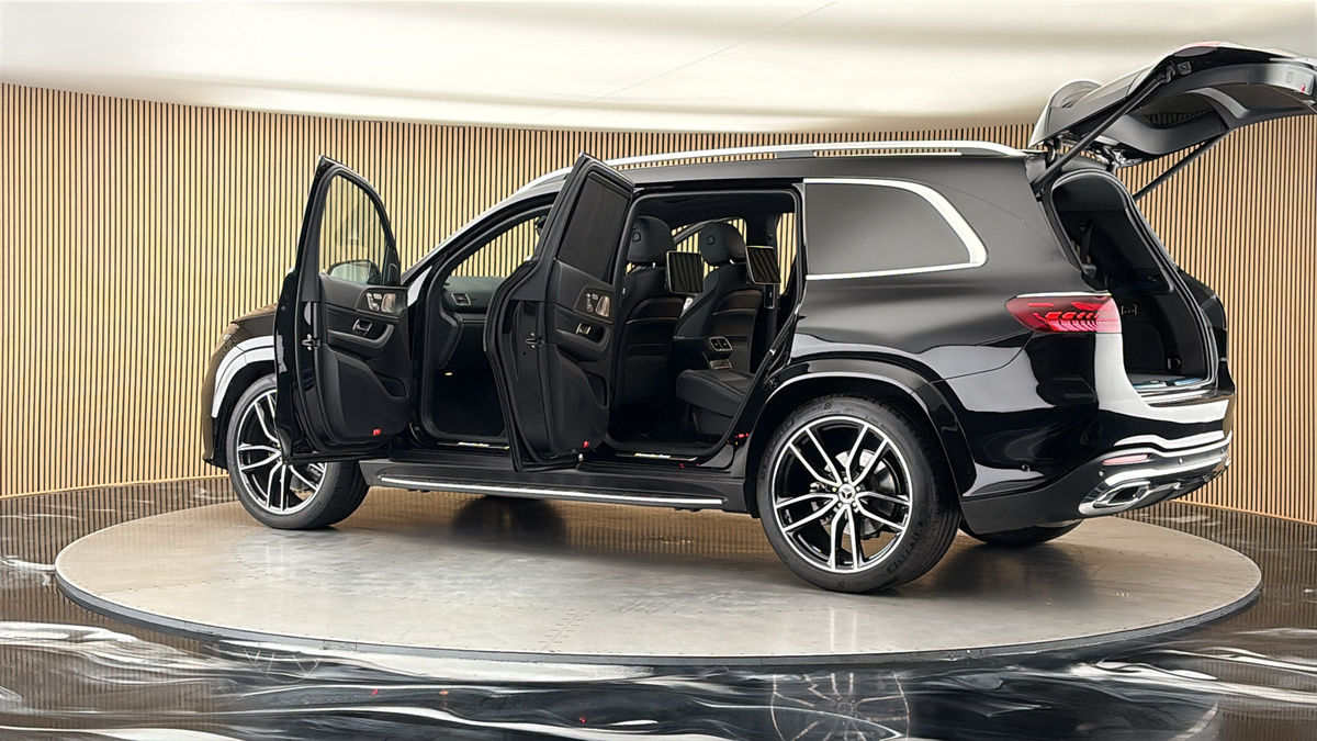 More views of Mercedes-Benz GLS