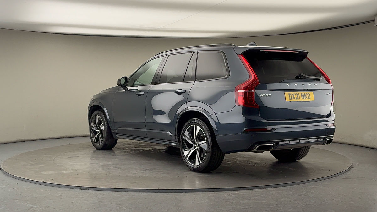 Volvo XC90 Image 2