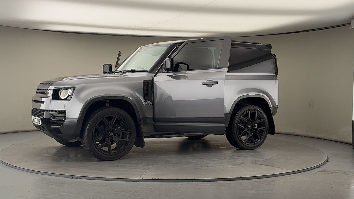 More views of Land Rover Defender 90