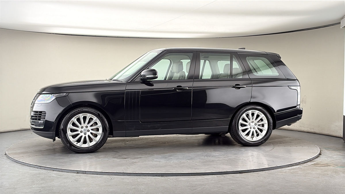 More views of Land Rover Range Rover