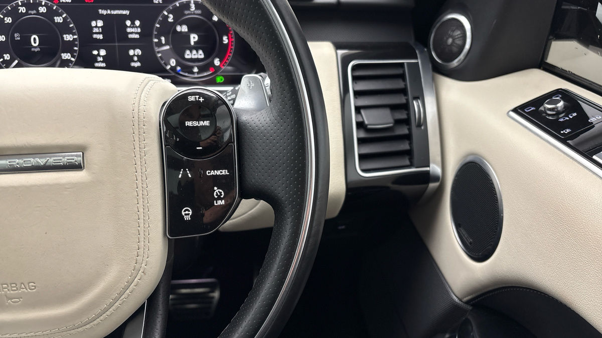 Land Rover Range Rover Sport Image 14