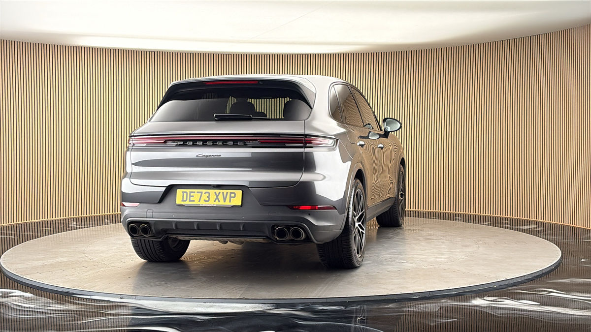 More views of Porsche Cayenne