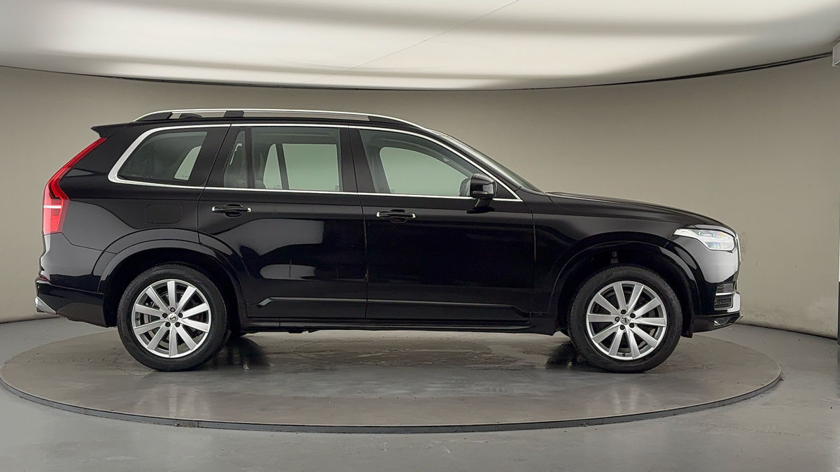 Volvo XC90 Image 9