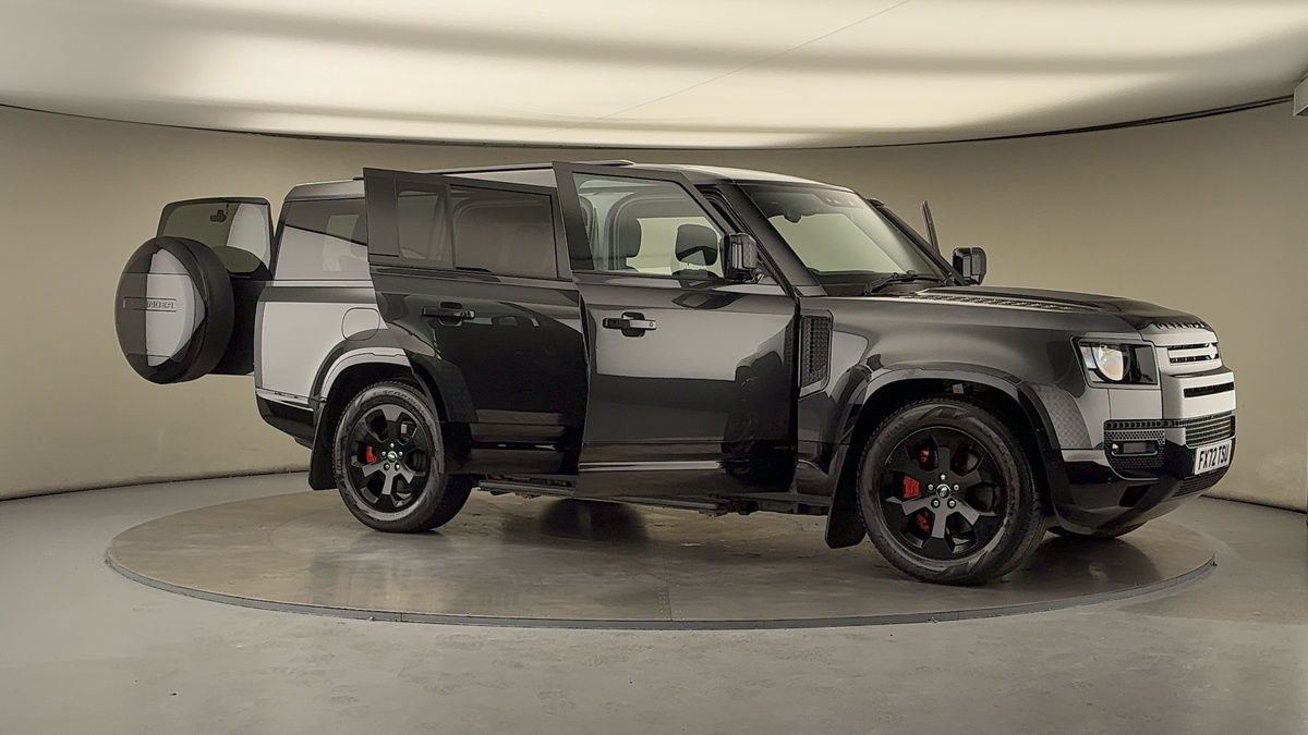 More views of Land Rover Defender 130