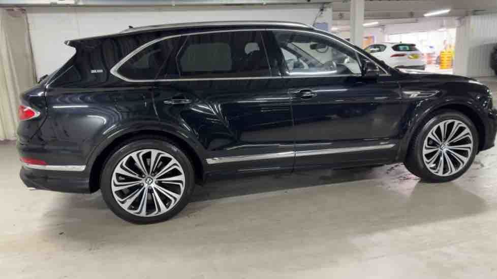 More views of Bentley Bentayga
