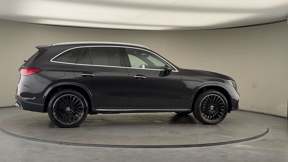 More views of Mercedes-Benz GLC