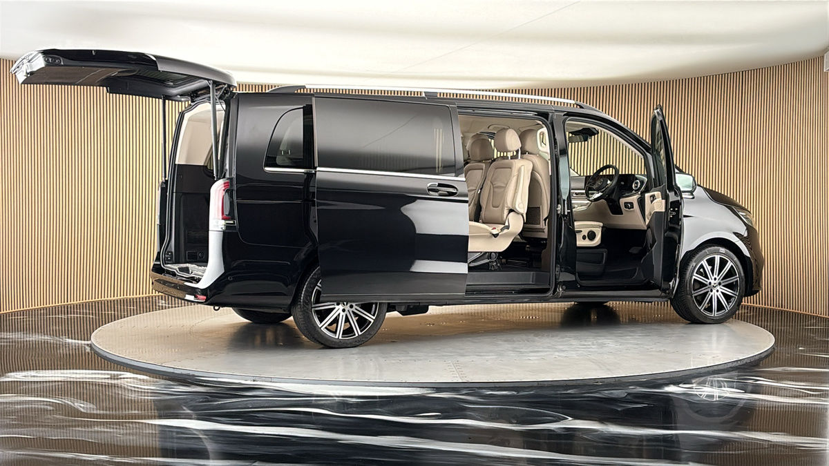 More views of Mercedes-Benz V Class