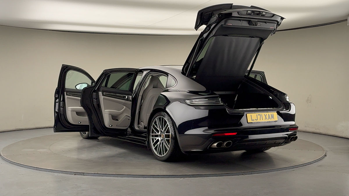 Porsche Panamera Image 23