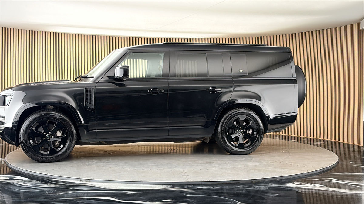More views of Land Rover Defender 130