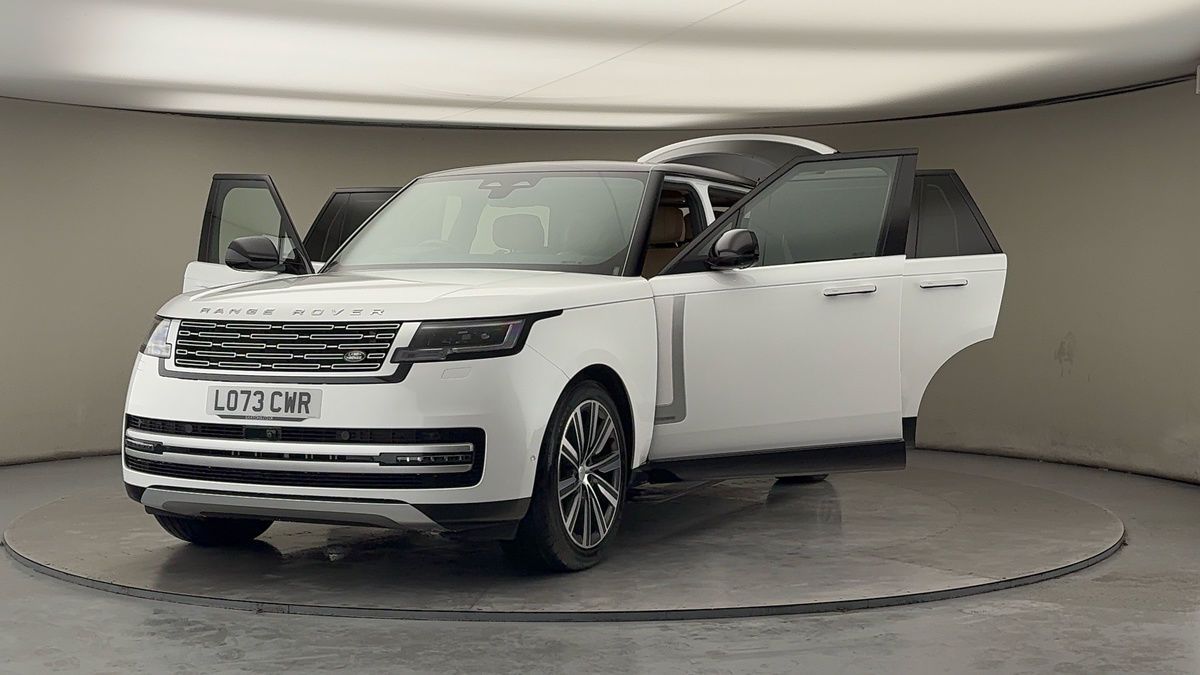 More views of Land Rover Range Rover