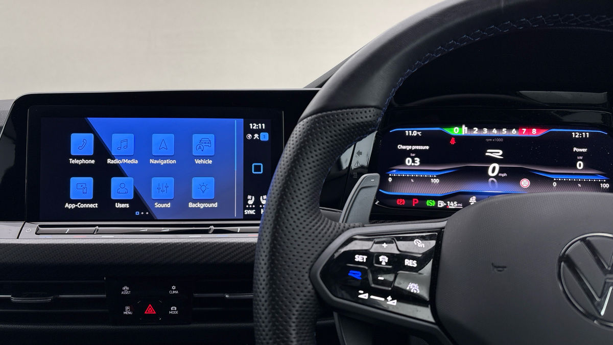 Volkswagen Golf Image 13