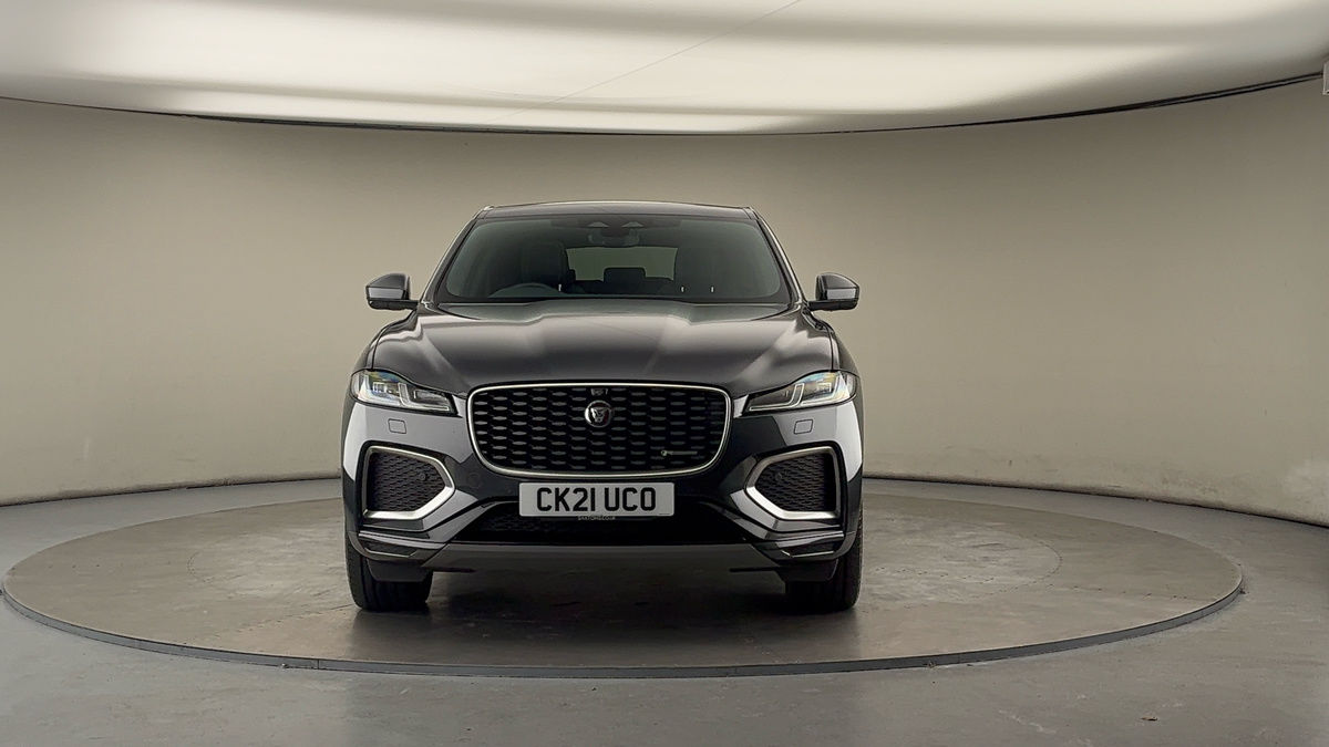 Jaguar F-PACE Image 3